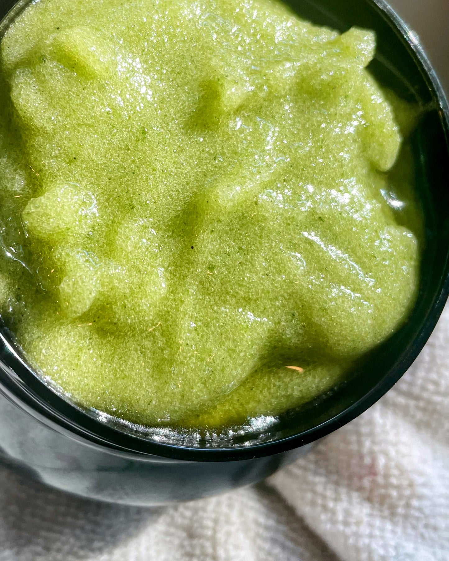 MATCHA & TANGERINE FACIAL SCRUB