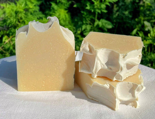 LAVENDER APRICOT SOAP BAR