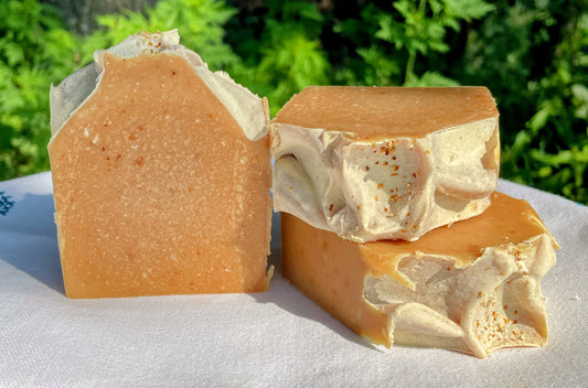 SUNKISSED BODY POLISHING SOAP BAR