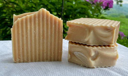 HONEY & OATS SOAP BAR